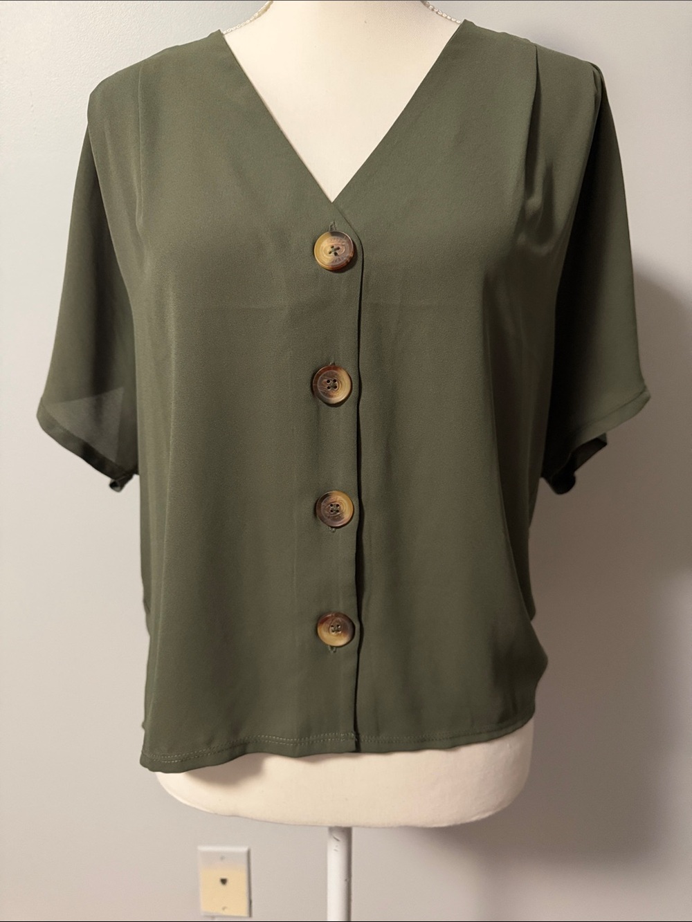 Express Olive Green Button Front Blouse Size Small Lightweight V-Neck Top